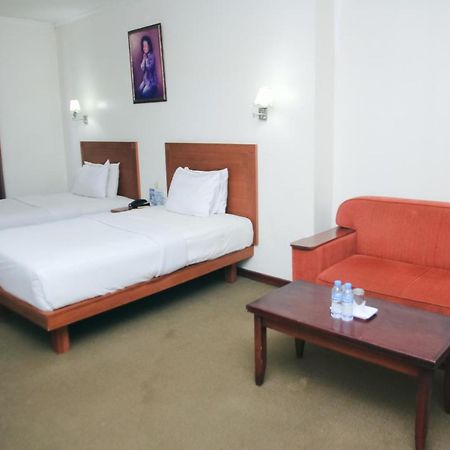 Hotel Bumi Asih Padangsidimpuan Batubelubang Ngoại thất bức ảnh