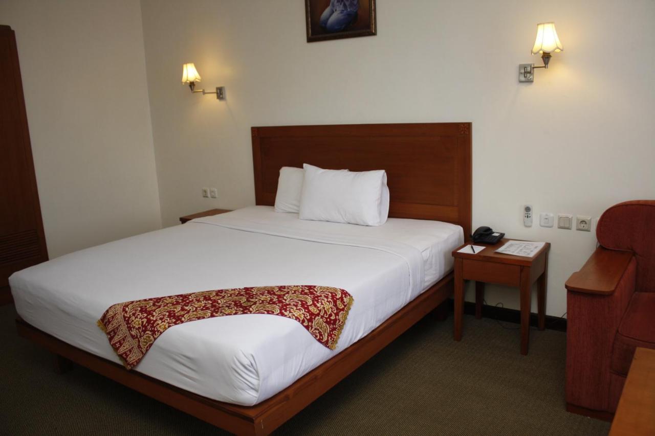 Hotel Bumi Asih Padangsidimpuan Batubelubang Ngoại thất bức ảnh