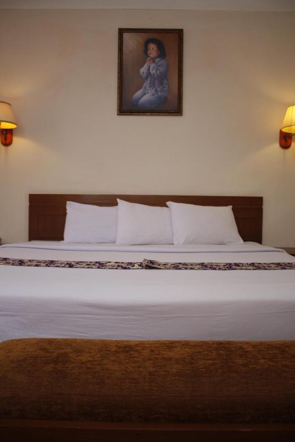Hotel Bumi Asih Padangsidimpuan Batubelubang Ngoại thất bức ảnh