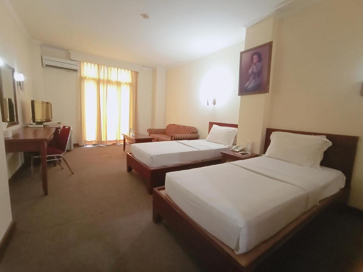 Hotel Bumi Asih Padangsidimpuan Batubelubang Ngoại thất bức ảnh