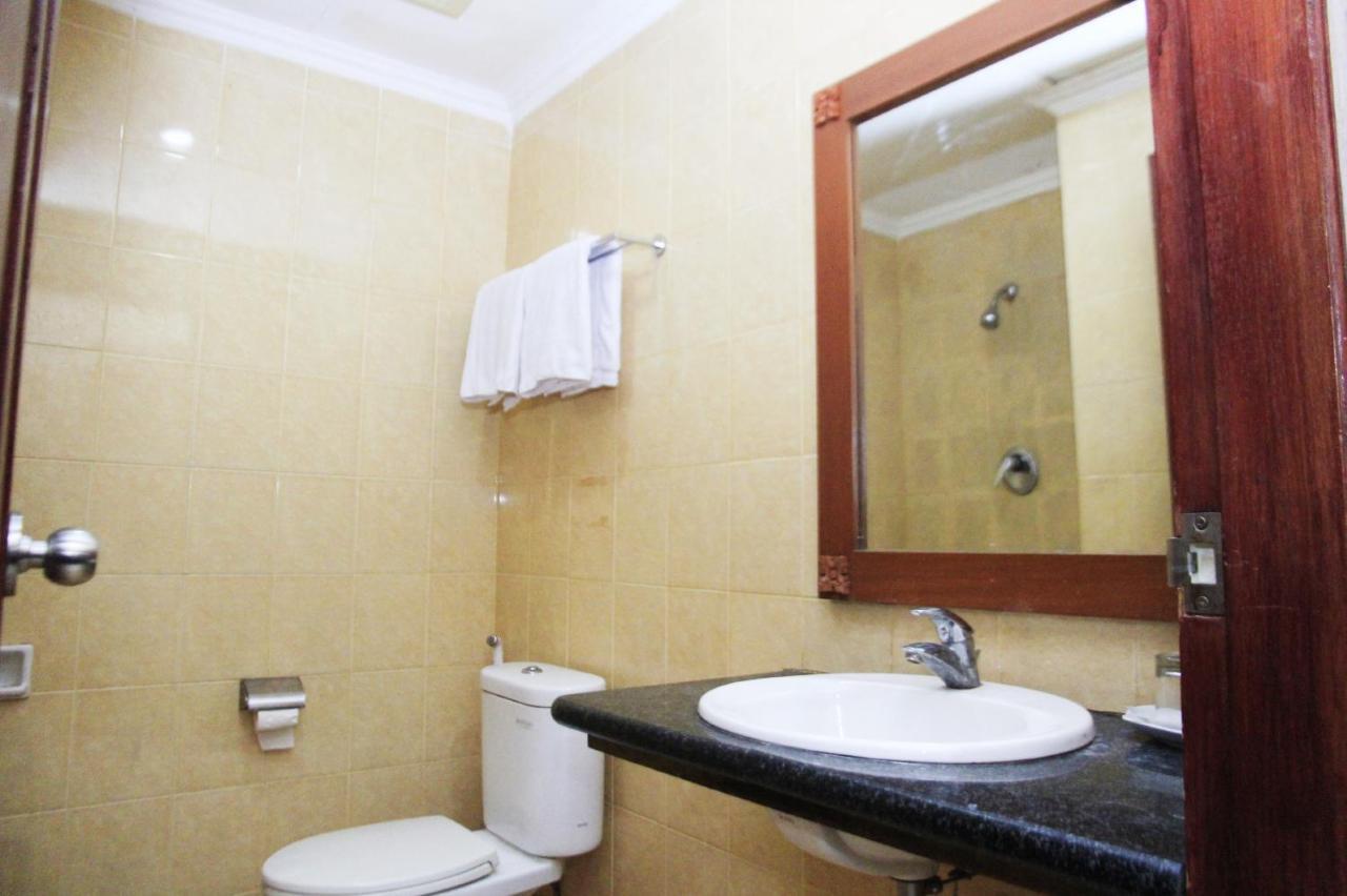 Hotel Bumi Asih Padangsidimpuan Batubelubang Ngoại thất bức ảnh